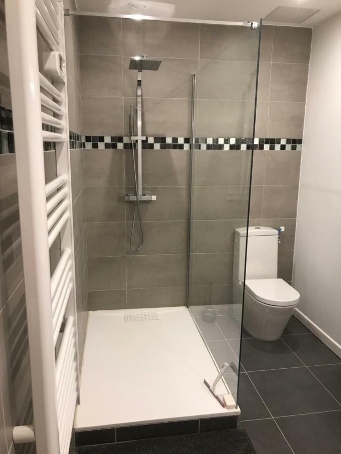 Le Logis De L'Etoile Apartment Nimes Bagian luar foto
