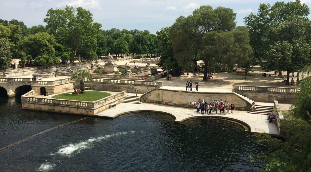 Le Logis De L'Etoile Apartment Nimes Bagian luar foto
