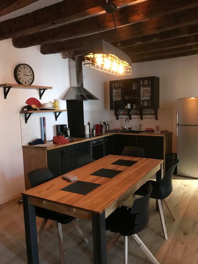 Le Logis De L'Etoile Apartment Nimes Bagian luar foto