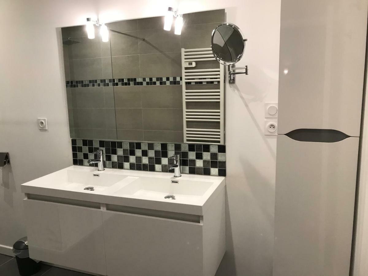 Le Logis De L'Etoile Apartment Nimes Bagian luar foto
